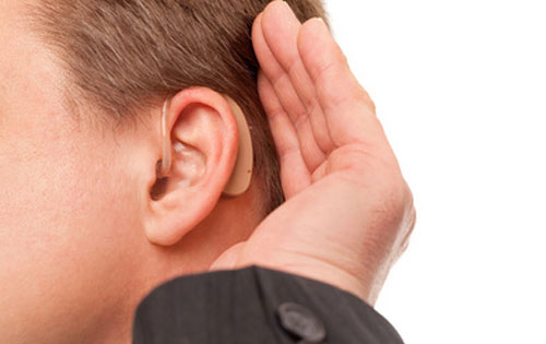 成年人怎样选择助听器?有三个您不知道的规定
