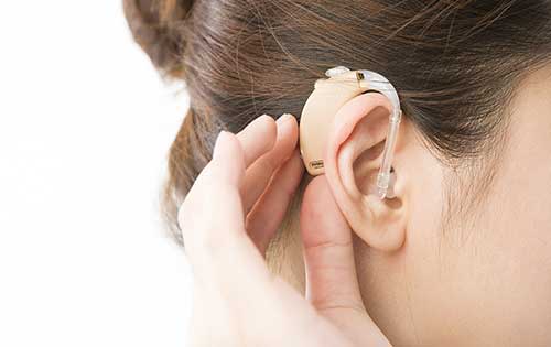 助听器日常维护“八要”