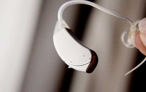 骨导助听器适合什么人