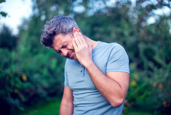 中耳积水服药也未见好转 或是鼻咽癌